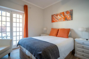 EnSuite 4 Laranja Rochedo Traseiras